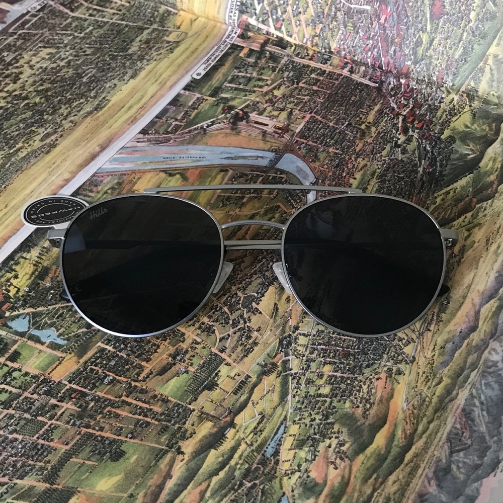 Hawkers - Hills - Aviator Style Sunglasses